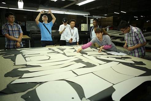 见伟巴斯特的极致天窗工艺冰球突破豪华版app遇(图28)