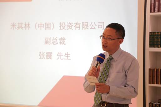 见伟巴斯特的极致天窗工艺冰球突破豪华版app遇(图19)