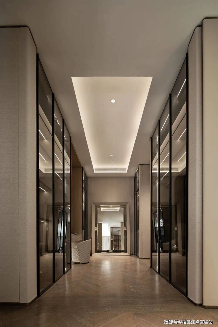 售楼处首页网站-楼盘百科-处最新发布-楼盘详情-房价-户型-电话冰球突破外滩天幕17152026年最新售楼中心-外滩天幕1715(图11)